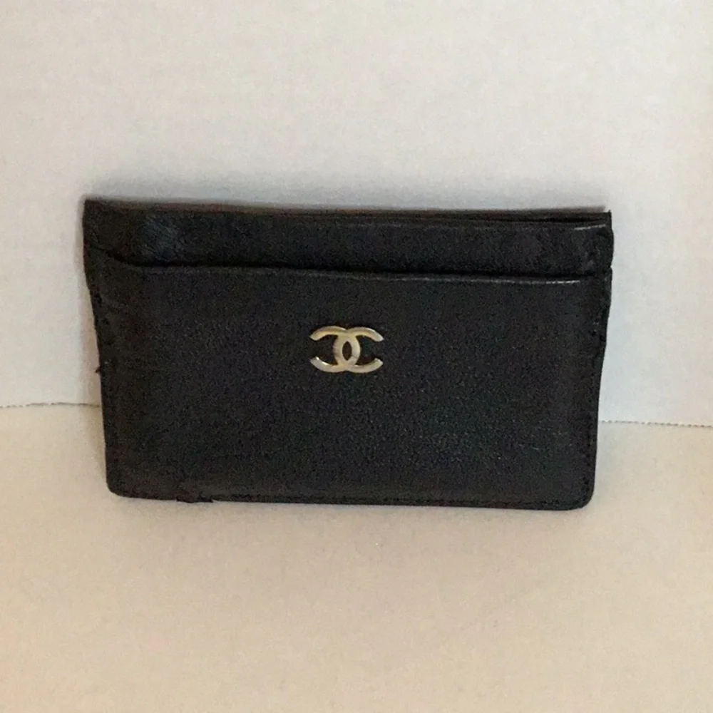 CHANEL Black Leather Card Holder
